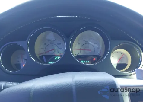 2013 Dodge Challenger Sxt z USA, uszkodzony, nr VIN 2C3CDYAG2DH651888